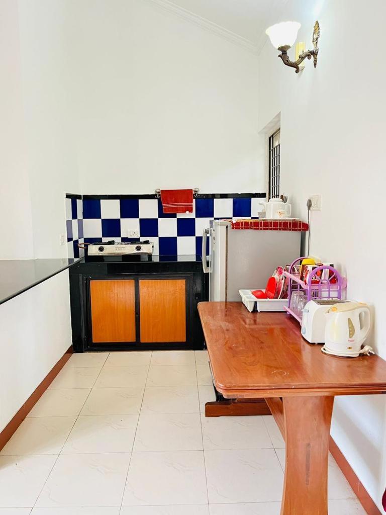 SkyView Villa Candolim Rum bild